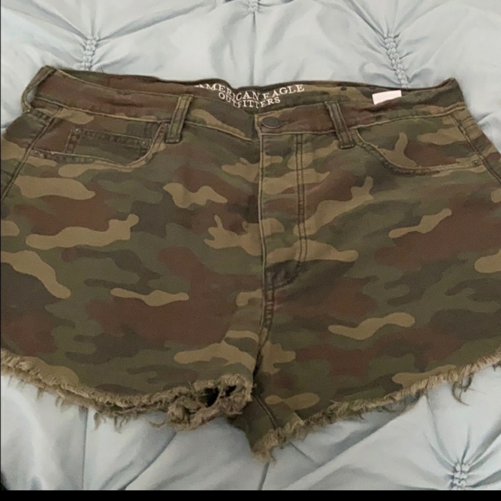 American Eagle Outfitters